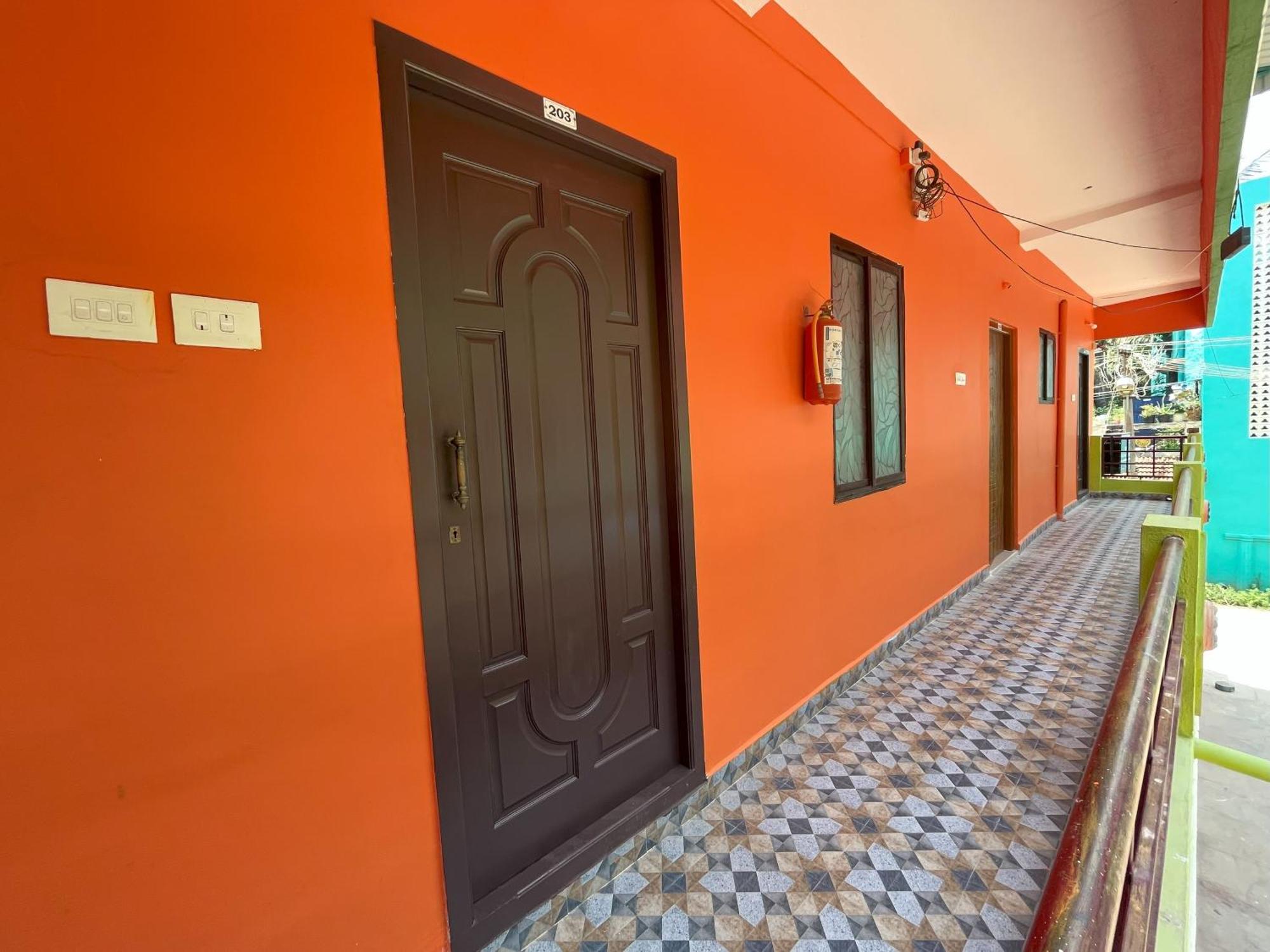 Royal Grand Residency Pondicherry Exterior foto