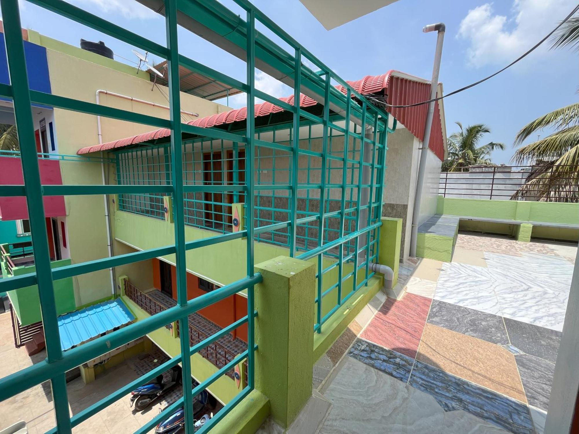 Royal Grand Residency Pondicherry Exterior foto
